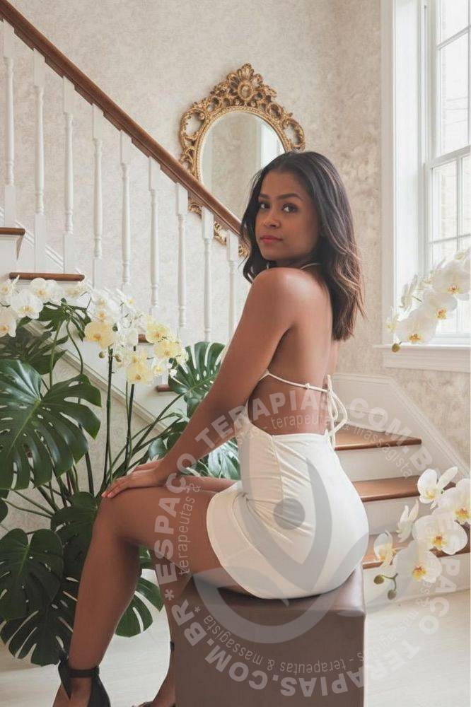 Lorenna Mithra | Terapeutas Lorenna Mithra | Terapeutas