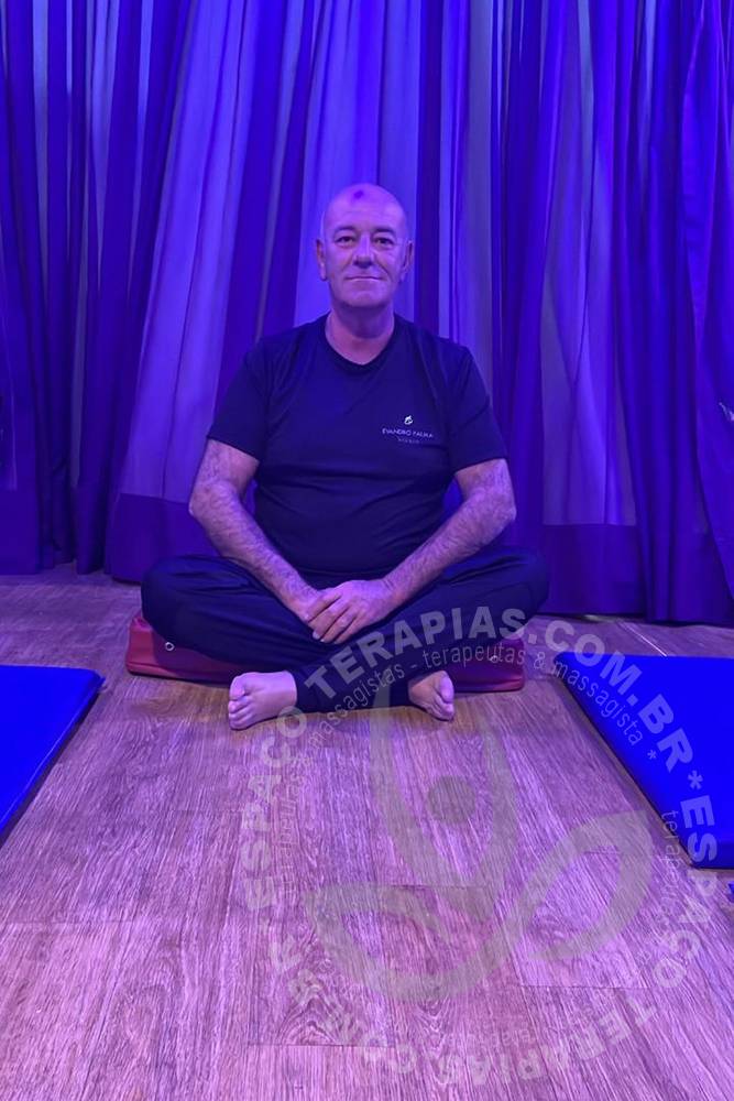 Omkar Pavak | Terapeutas Omkar Pavak | Terapeutas