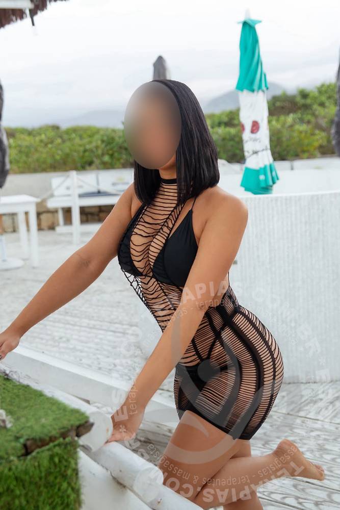 Jade Veena | Massagistas