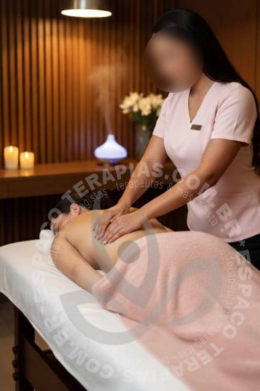 Li Menezes | Massagistas