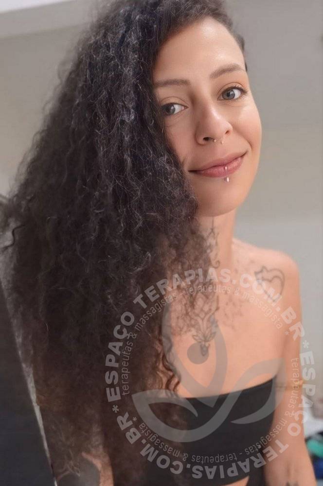 Mari Massagista | Terapeutas