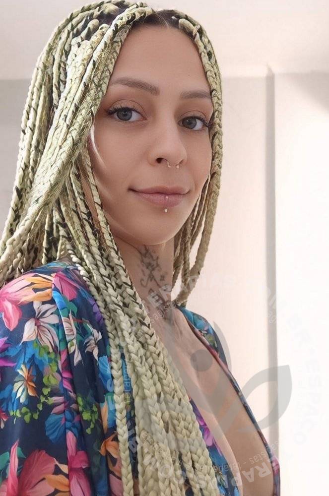 Mari Massagista | Terapeutas