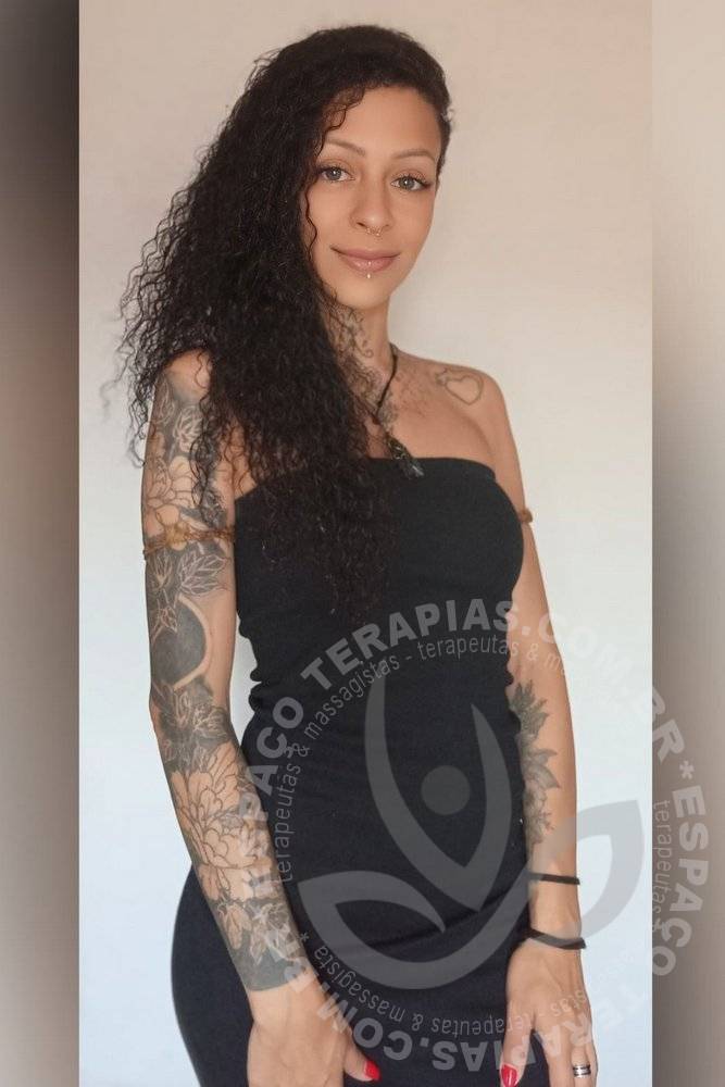 Mari Massagista | Terapeutas