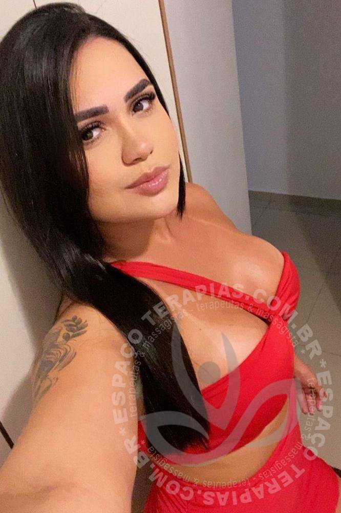 Julia Atlântica | Terapeutas Julia Atlântica | Terapeutas