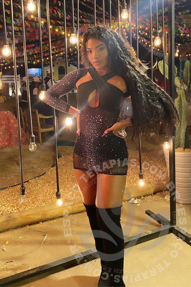 Mirela Cllube | Terapeutas