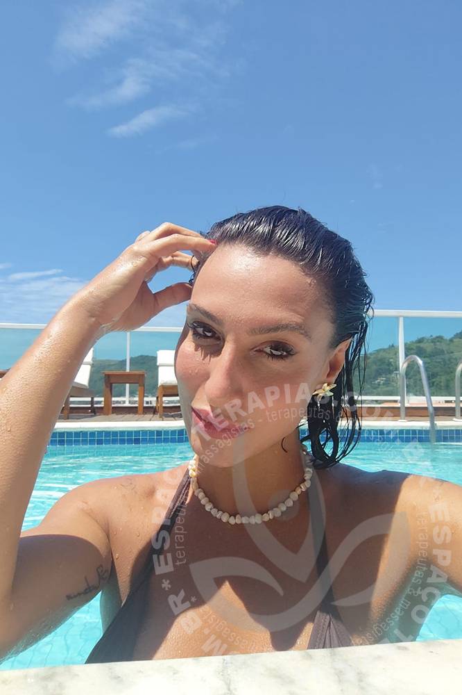 Laura Mística | Terapeutas