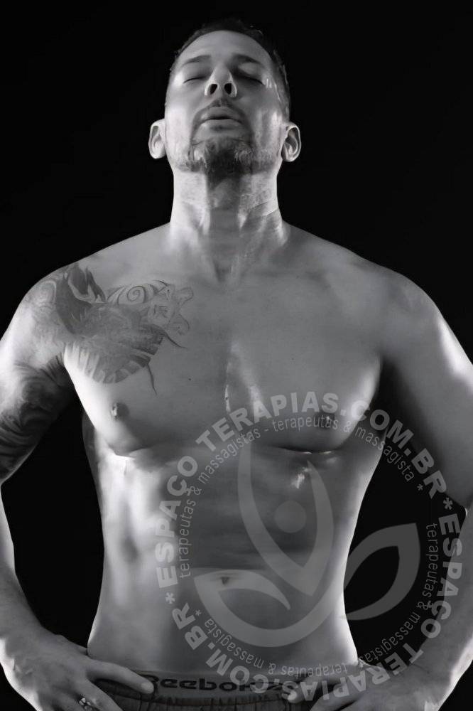 Ric Tantra Massoterapia | Terapeutas Ric Tantra Massoterapia | Terapeutas