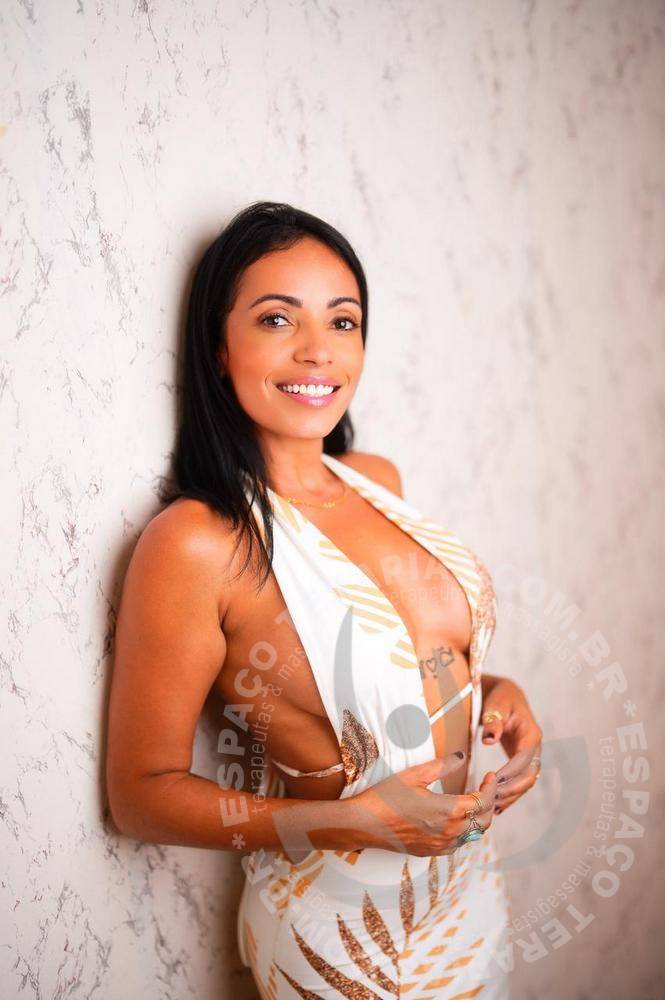 Suelen Royal Spa | Terapeutas Suelen Royal Spa | Terapeutas