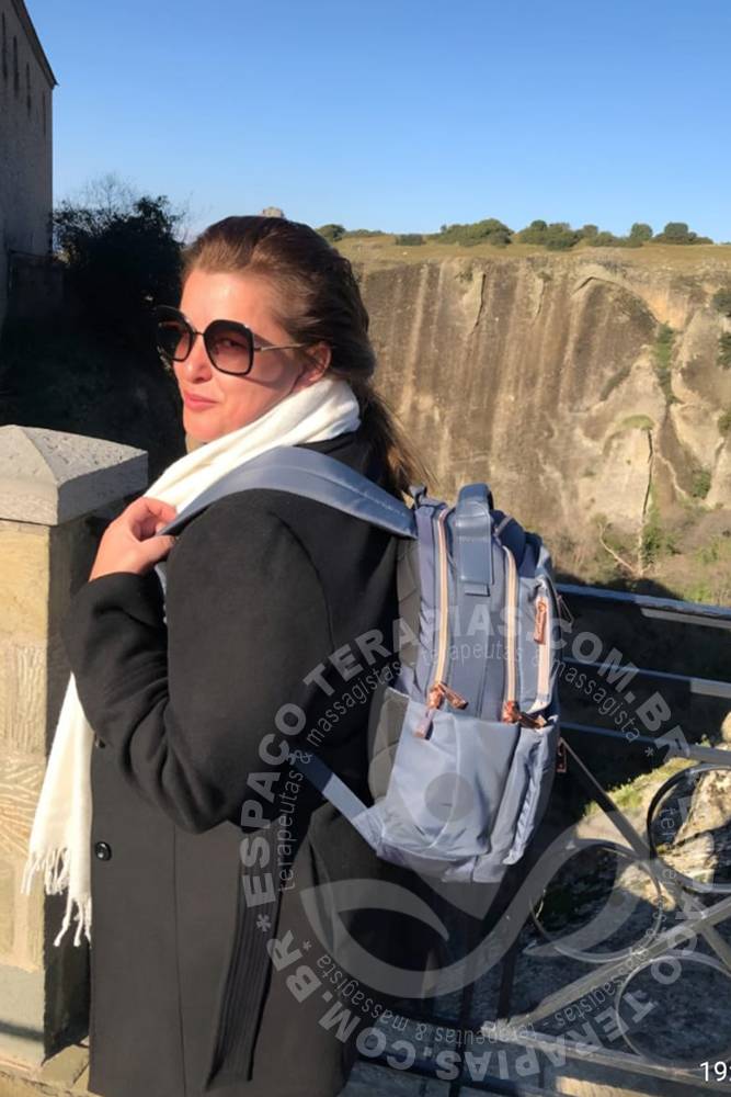 Rebeca Massagem SP | Terapeutas Rebeca Massagem SP | Terapeutas