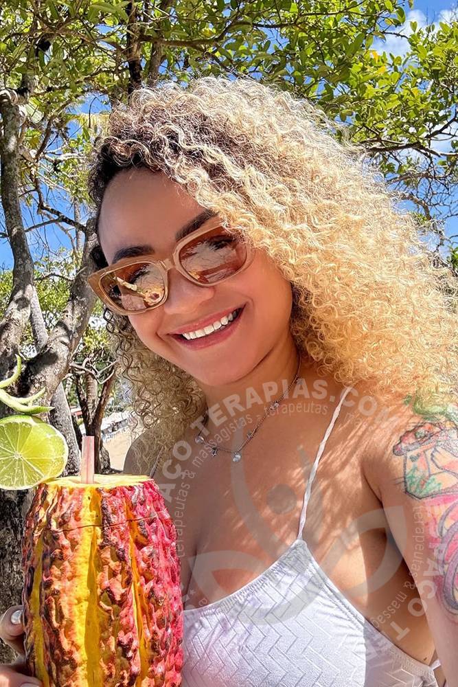 Valentina Tantra salvador | Terapeutas