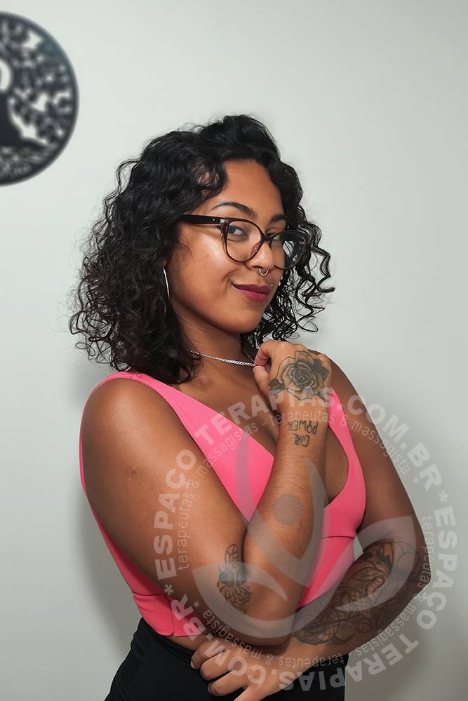 Ellen Afrodite | Massagistas