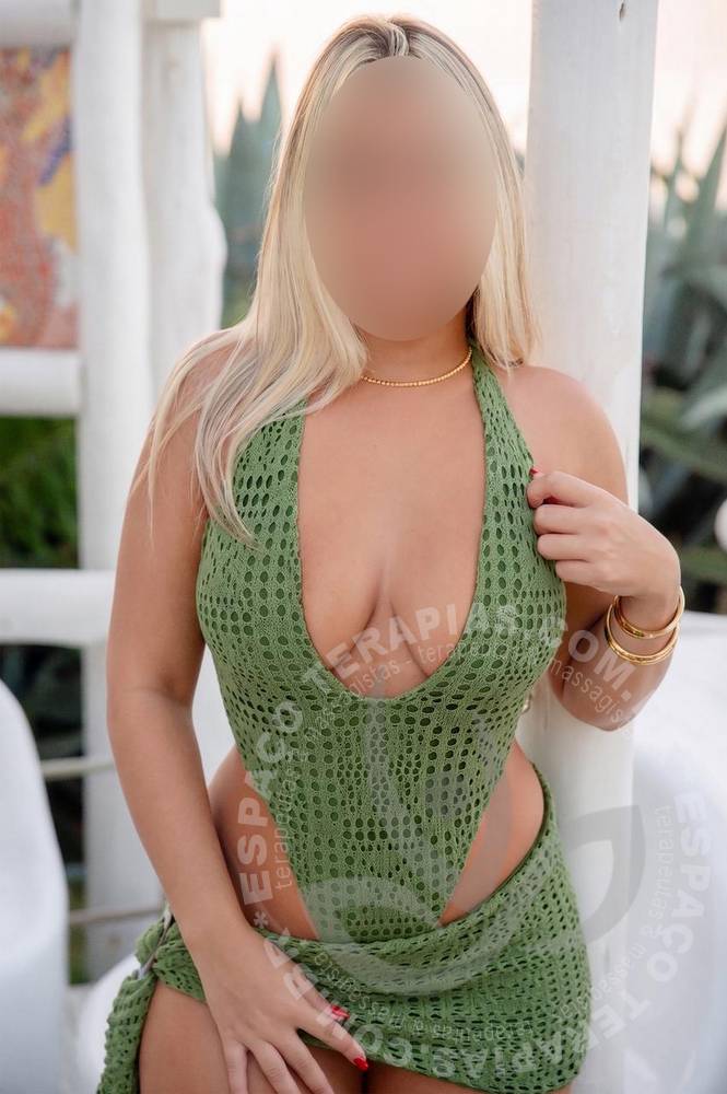 Lara Veena | Massagistas