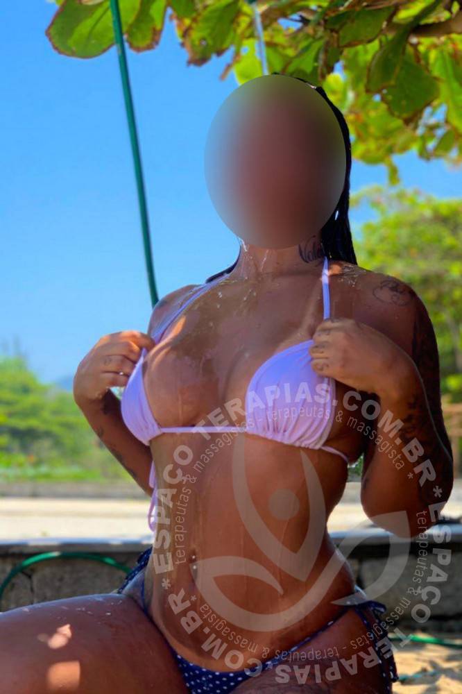 Cléo Euro | Massagistas