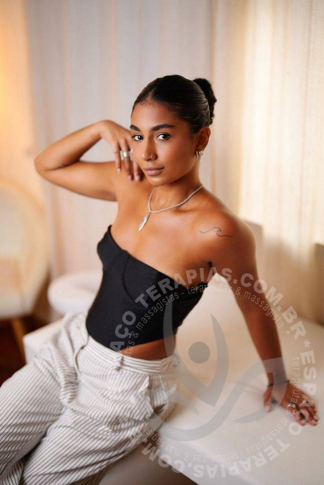 Hanna Royal Spa | Terapeutas