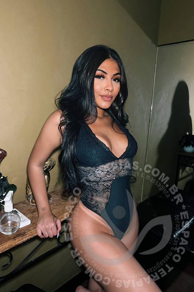 Bia Shiva | Massagistas Bia Shiva | Massagistas