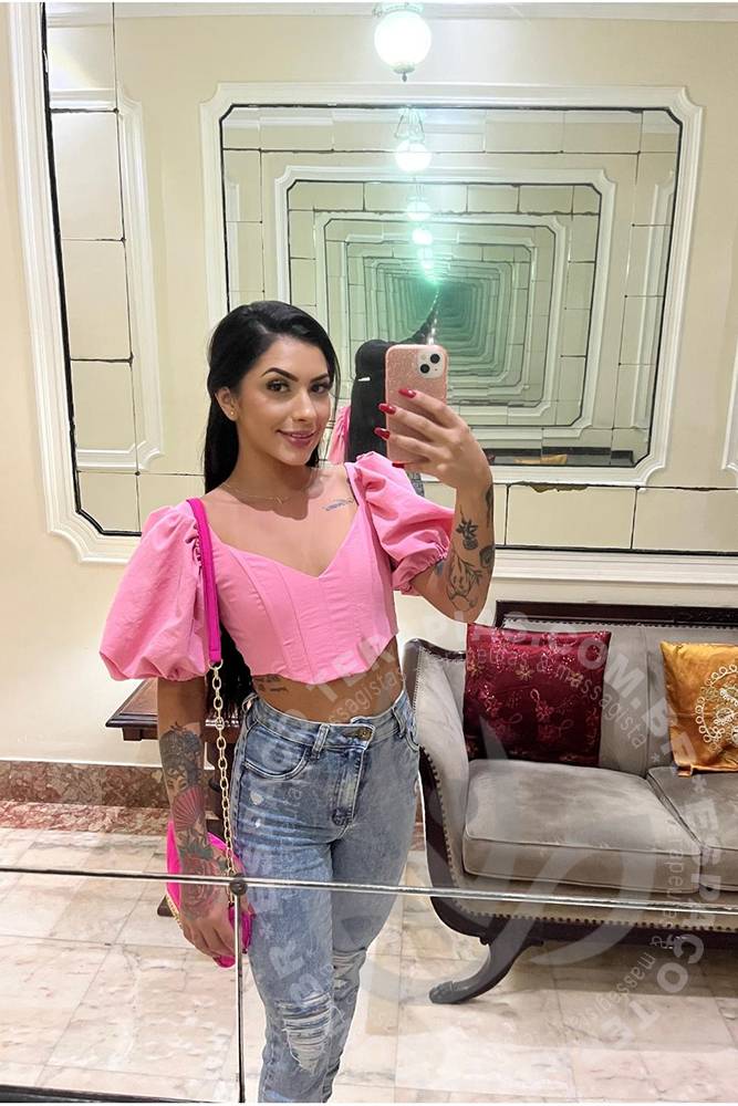 Laura Caribbean | Massagistas
