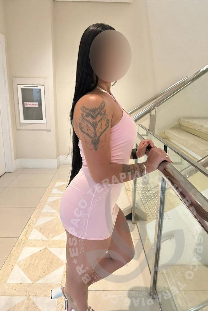 Ágata Veena | Massagistas