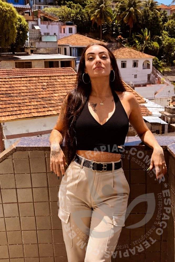 Mia Salles | Terapeutas