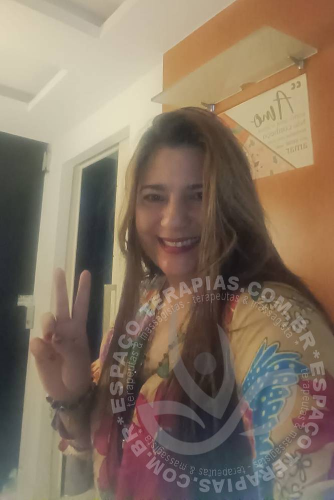 Ana Karla | Terapeutas