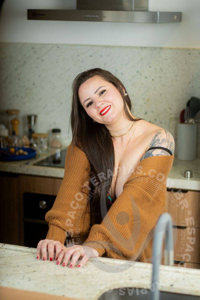 Maya Massagista | Massagistas