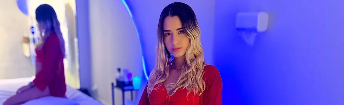 Larissa Miranda Sensual | Massagistas